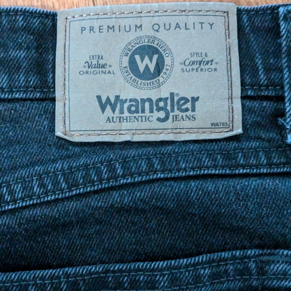 Black Jeans - Picture 6 of 6